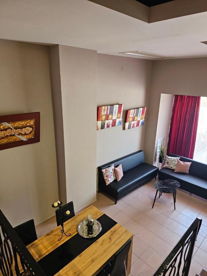 Adonis Apartments Paralía Buitenkant foto